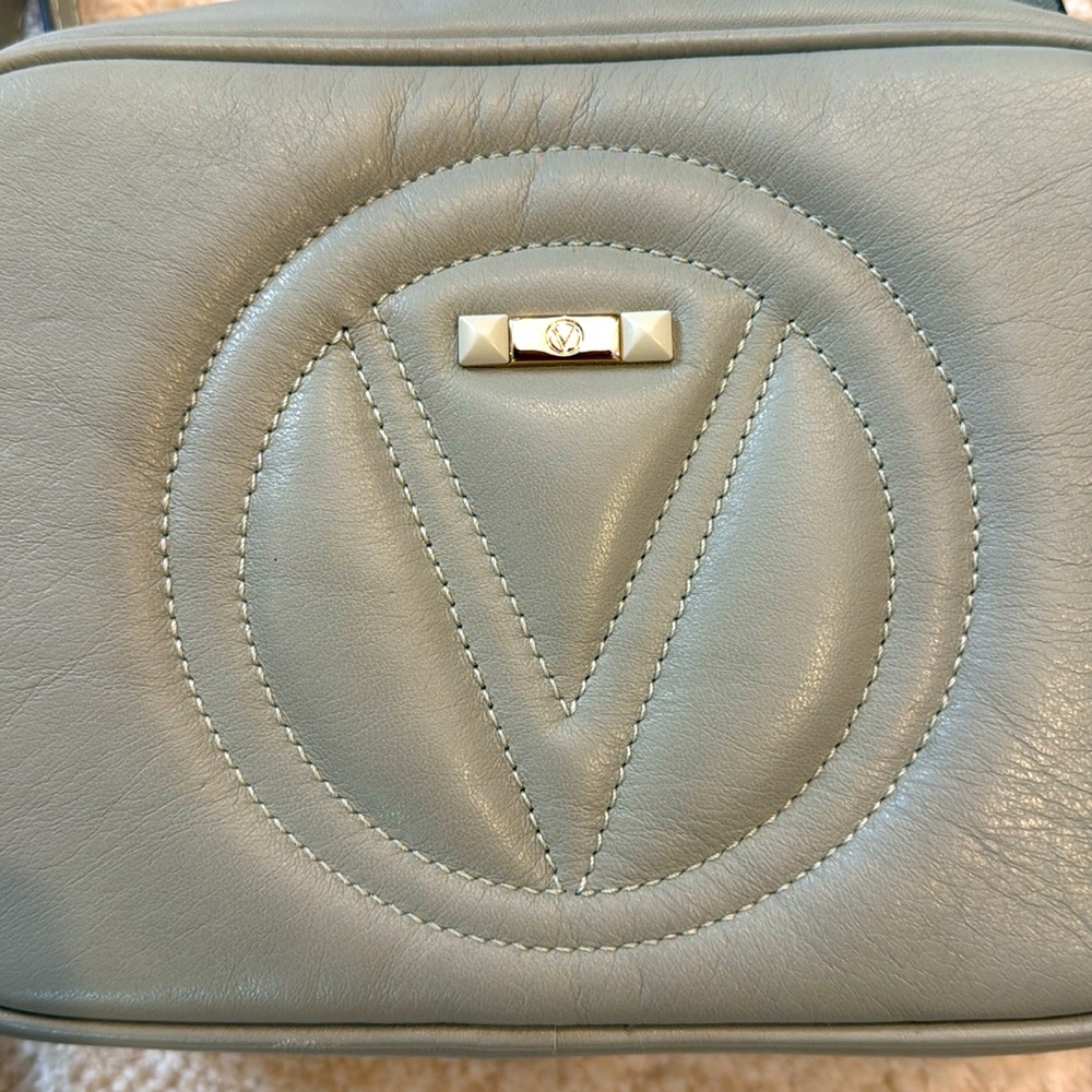 Valentino by Mario Valentino leather Mia Signature crossbody in Sage NWOT - Picture 3 of 9